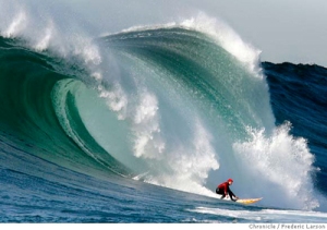 400_frederic_larson_mavericks_surf_contest